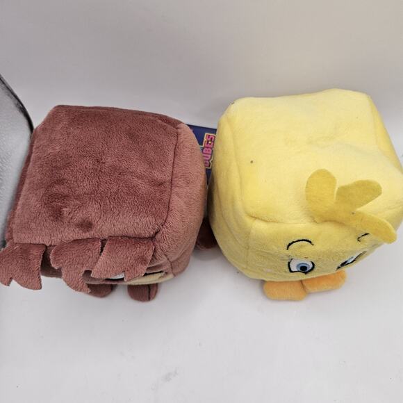 Tasmanian Devil Tweety Bird PLUSH KAWAII CUBE Stuffed 5" Lot Of 2 - Picture 2 of 7